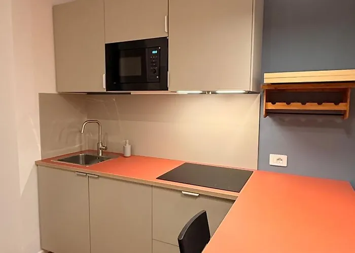 Niam House Oda ve Kahvaltı *